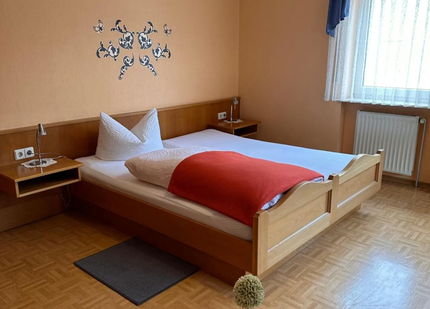 Gaestehaus Krone Holzkirchen  Deutschland